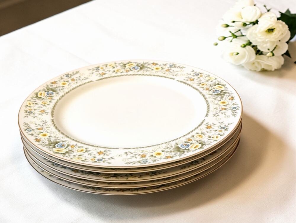 FINE CHINA JAPAN Set of 5 Dinner Plates 11” #5551 Priscilla 3412-59